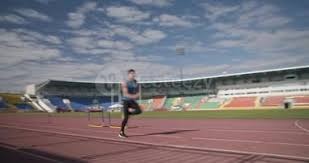 太阳报：36岁卡罗尔与41岁女友分手，因受不了她的“网红式”生活